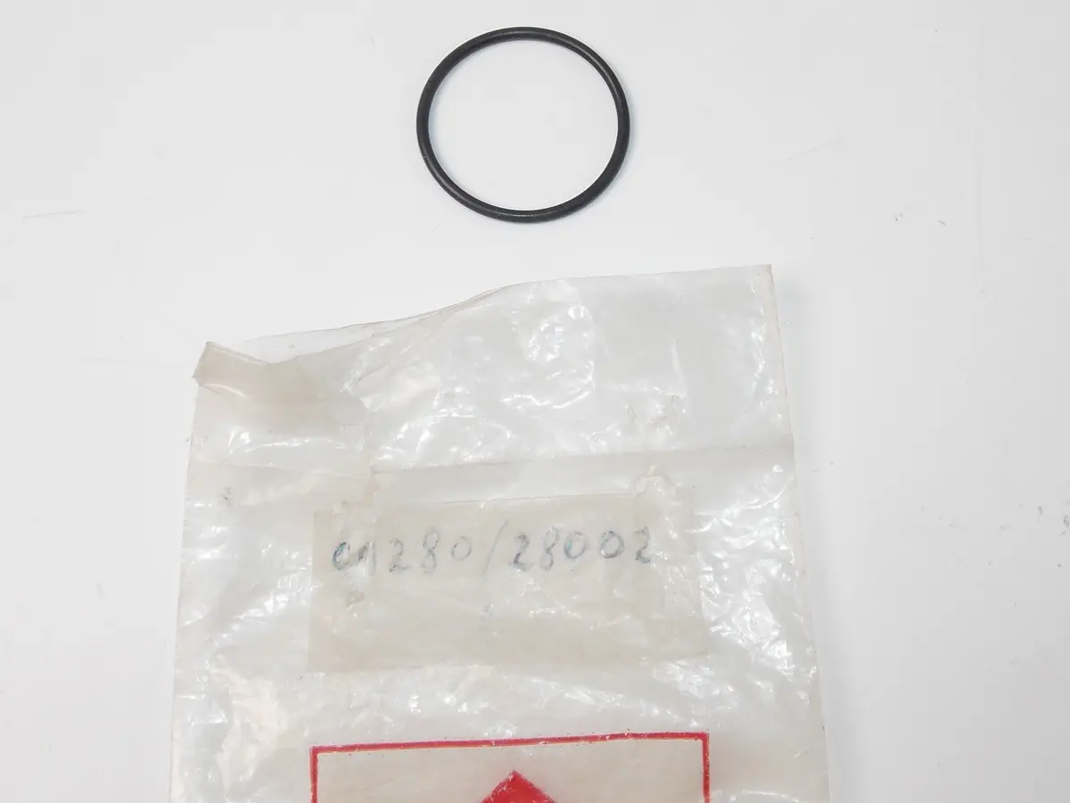 Nos Oem 1968-1981 Suzuki T500/350/250 Ts400/250 O-Ring 28Mm  09280-28002 1