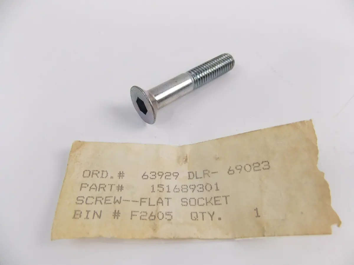 Nos Oem Husqvarna 1986 125Cr/Wr 240Wr 250Wr/Xc Screw Flat Socket 151689301 1