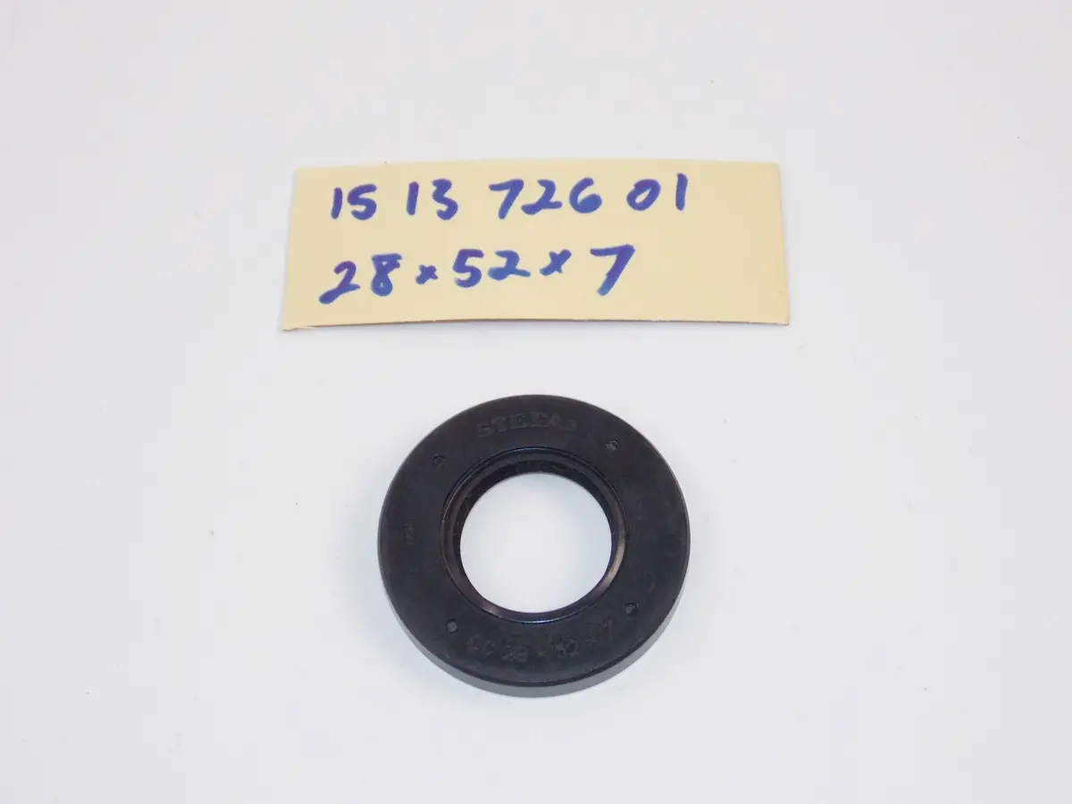 Nos Oem Husqvarna 1982-1983 Cr/Wr240 Cr/Wr/Xc250-430 Seal 28X52x7 151372601 1