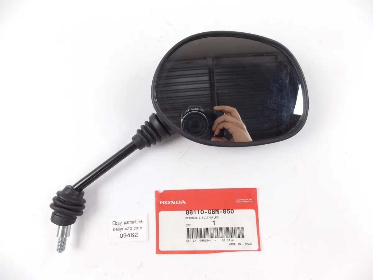 Nos Oem Honda 1996 Scoopy 100B Rear View Mirror Black Rh 88110-Gbm-850 1