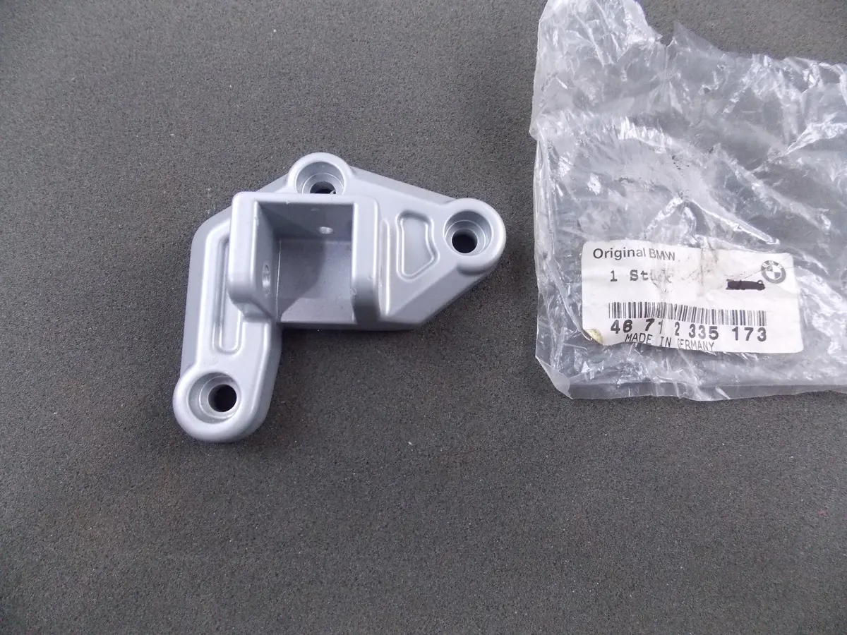 Oem Bmw 1996-05 K1200-Rs Gt Frootrest Peg Bracket Front Left Hand 46712335173 1