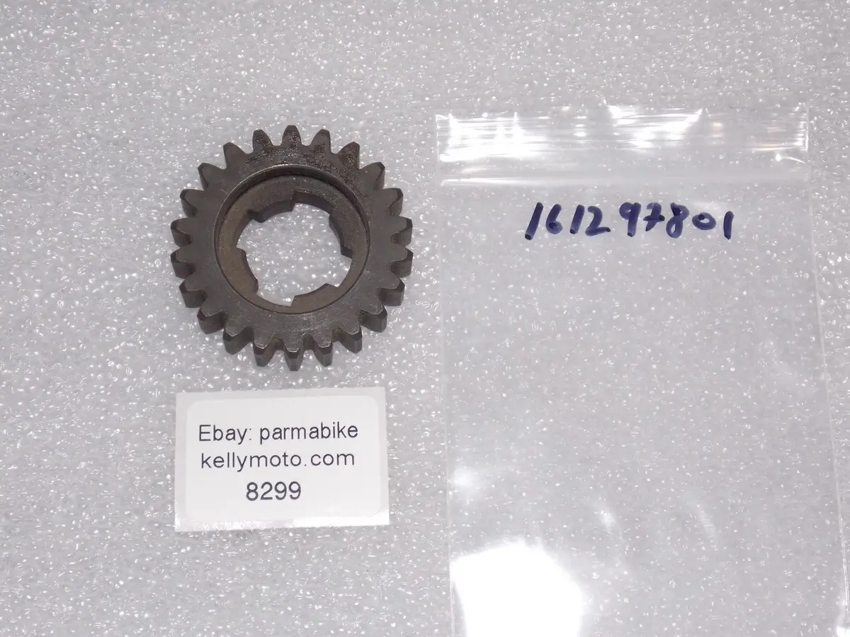 Oem Husqvarna 1968 250/360 Cr Transmission 3Rd Gear Wheel 161297801 1