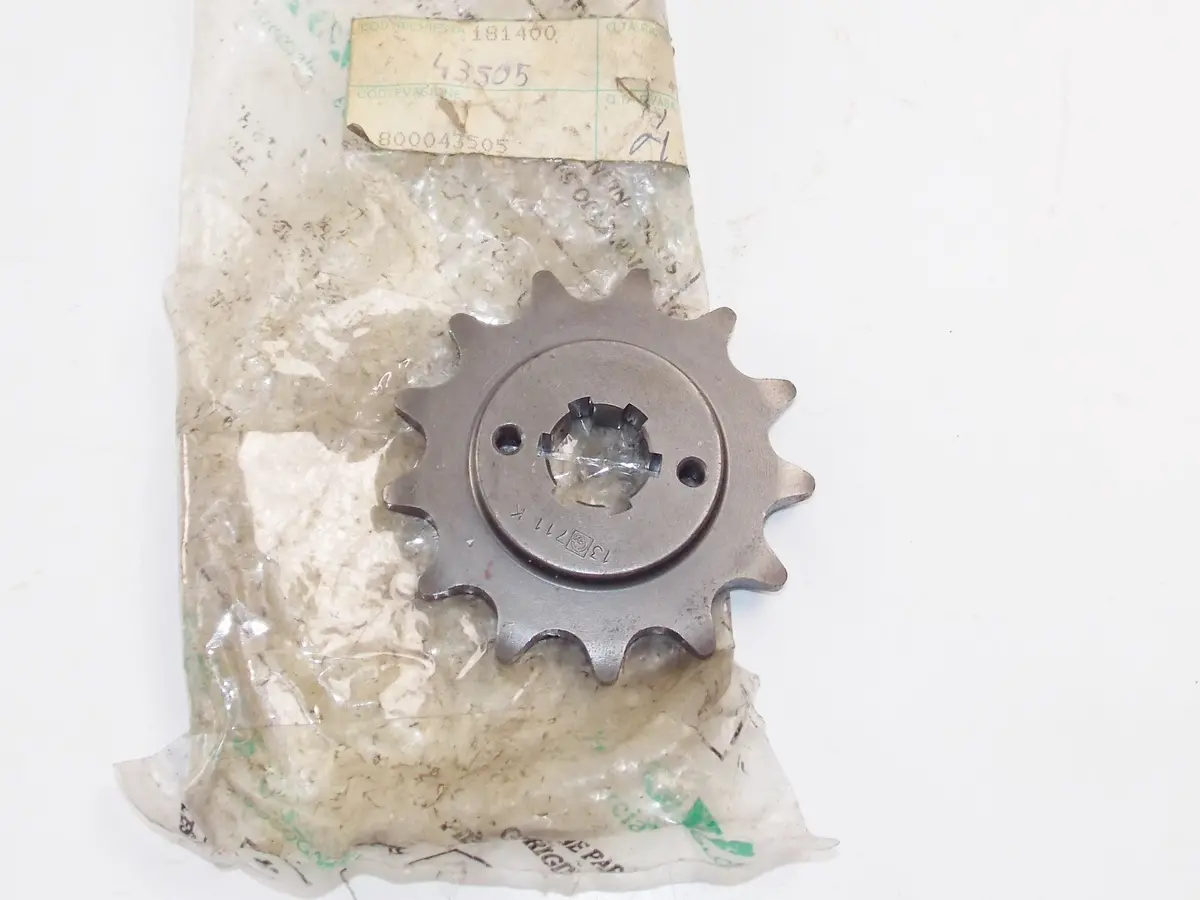 Nos Oem Cagiva 87 Aletta Oro 125-S2 Transmission Gear Box Pinion T-13 800043505 1