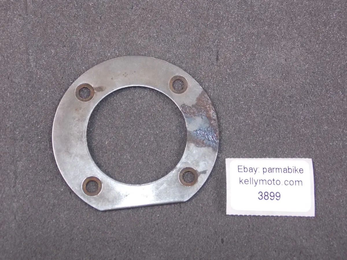 Husqvarna 1972 Cr 250 Engine Motor Bearing Retainer Plate 1