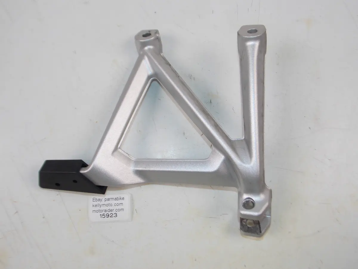 Oem Bmw 2017-2018 R 1200 Gs Rear Right Footrest Bracket Mount 853790 1