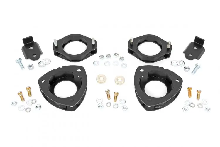 Rough Country 2 Inch Lift Kit Subaru Crosstrek 4Wd (2018-2020) - 90300 1