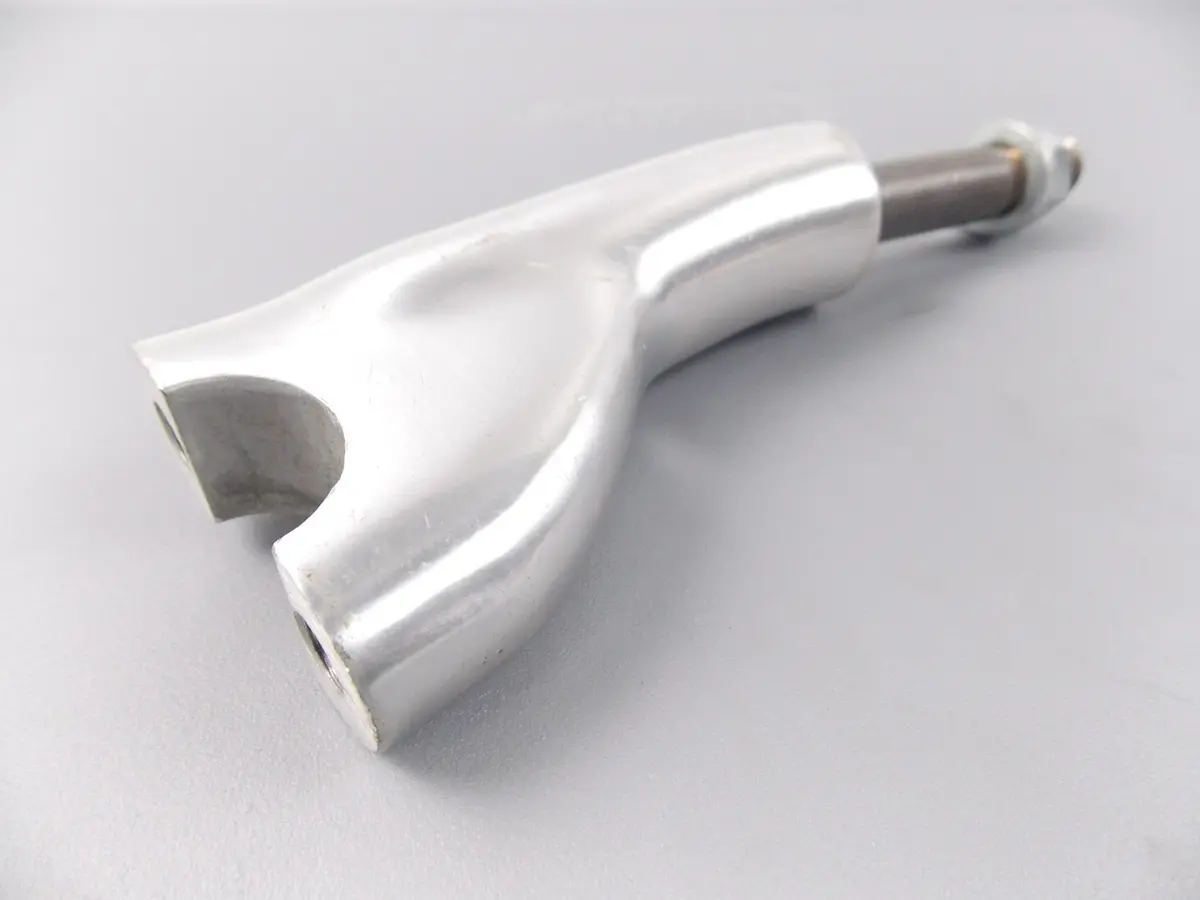 Oem 1988-1997 Yamahaxv750 Handlebar Lower Clamp Riser Holder 2 3Al-23442-00-38 2