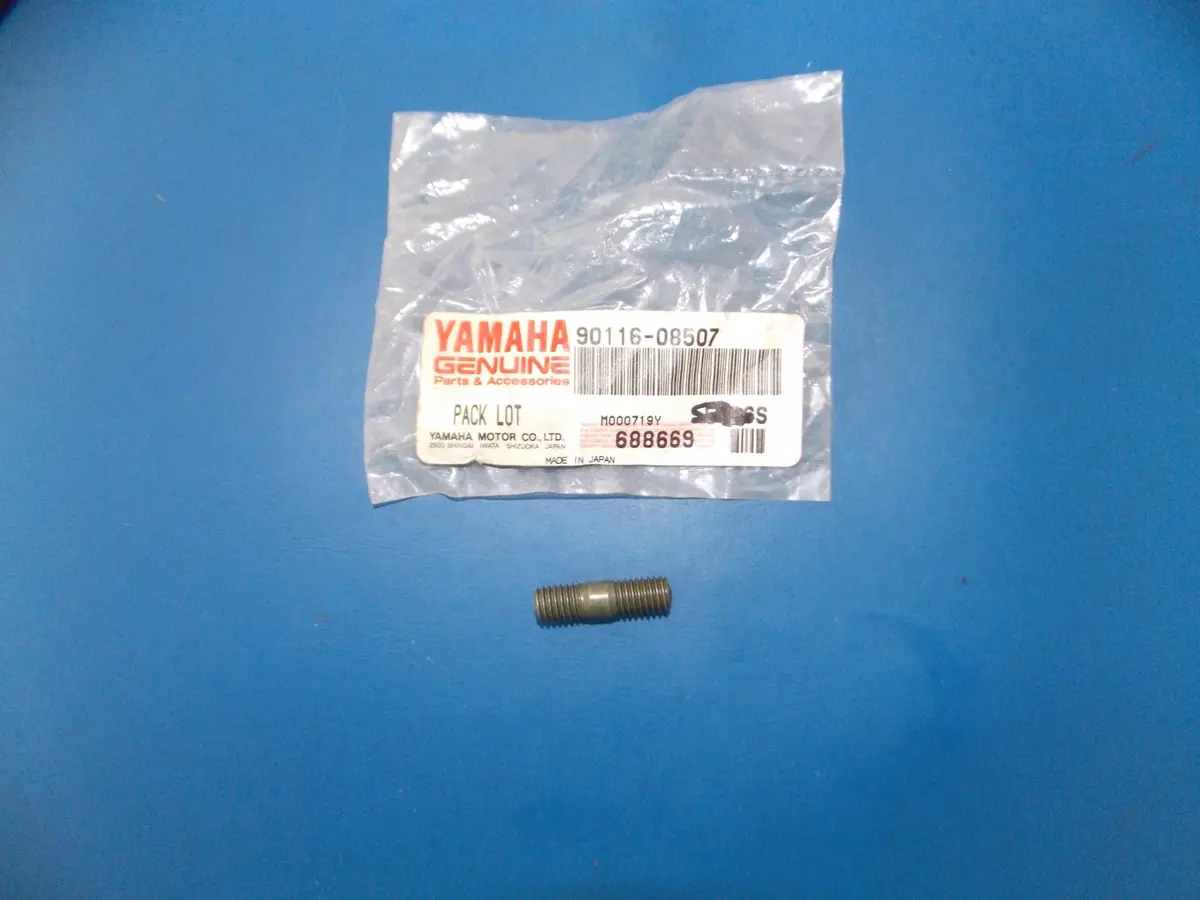 Nos Yamaha 1988-2007 Yfm80/50/125/660/350 Yfs200  Stud Bolt  90116-08507 1