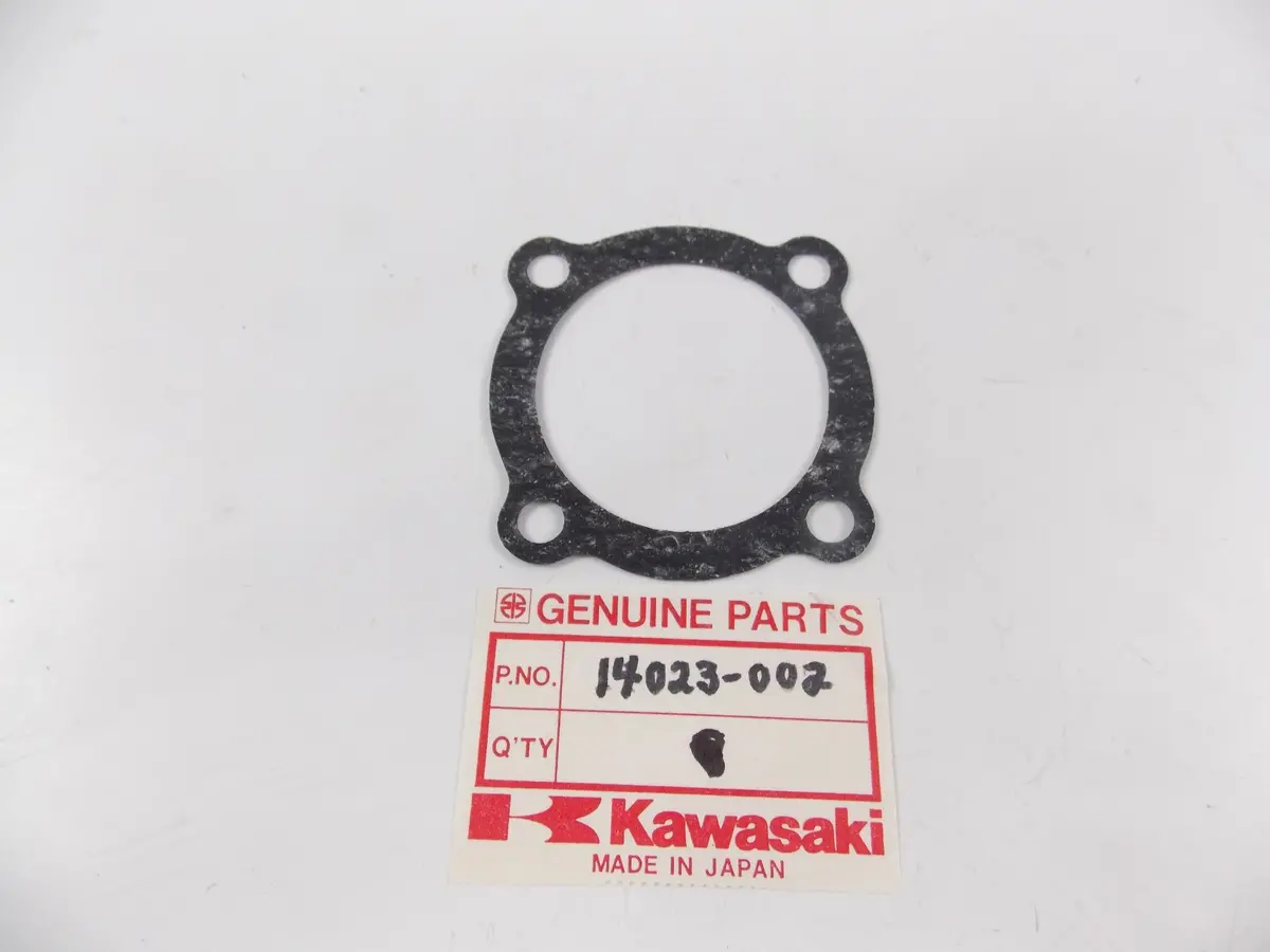 Nos Oem Kawasaki 1971-72 | 1974-80 Mt1/Kv75 Gasket-Oil Seal Retainer 14023-002 1