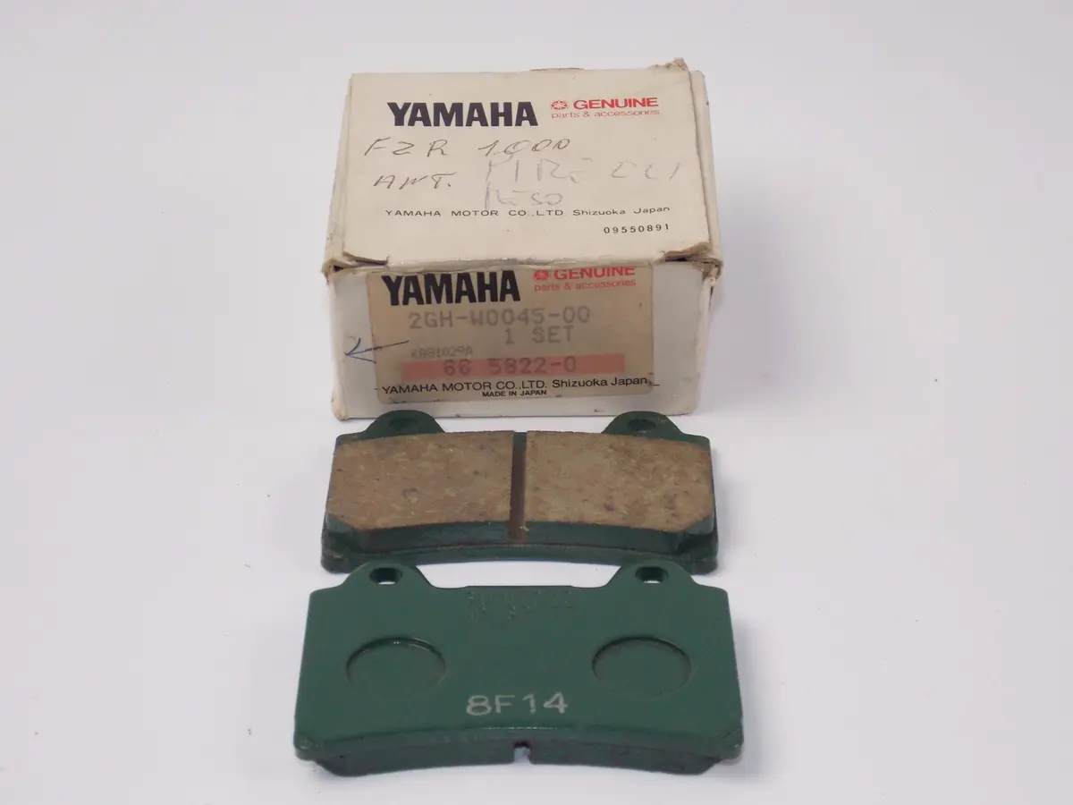 Nos Oem Yamaha 1987-1988 Fzr1000 Brake Pad Kit Front 2Gh-W0045-00 1