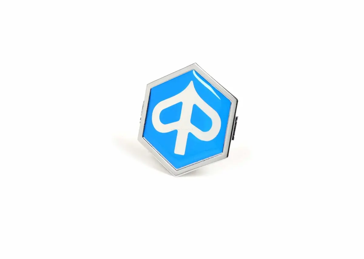 Badge Horn Cover Piaggio Hexagon | Vespa Cosa/Et2-4 Piaggio Beverly/ Hexagon/ Liberty/ Skipper/Skr/ Quartz/X8/ X9/Zip 1