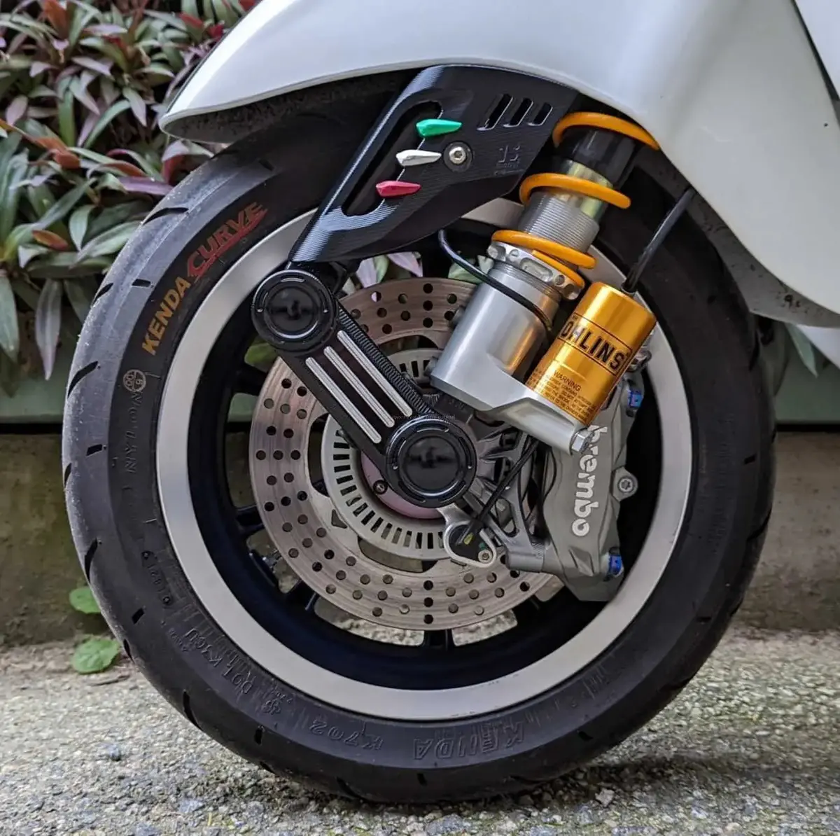 Cnc Fork Cover Js Manuf Italian Flag | Vespa Sprint / Primavera 50-150Cc ('14-) 1