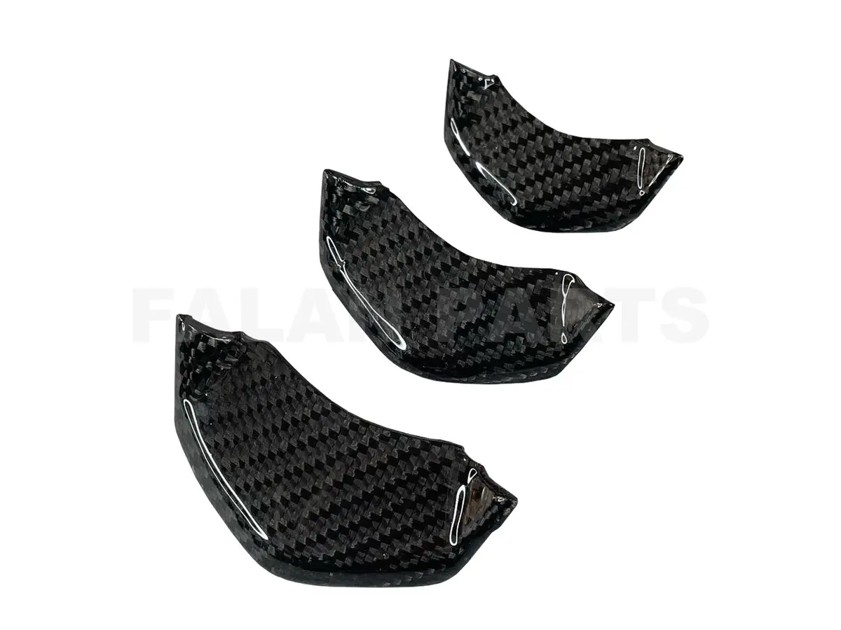Carbon Fiber Horn Cover Inlay Black | Vespa Sprint/Primavera '18 1