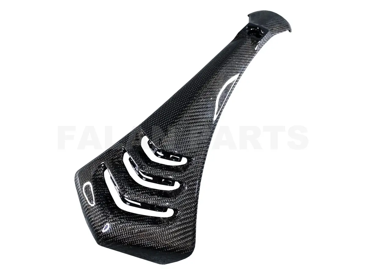 Carbon Fiber Horn Cover | Vespa 946 3V Dwz 125Cc 1
