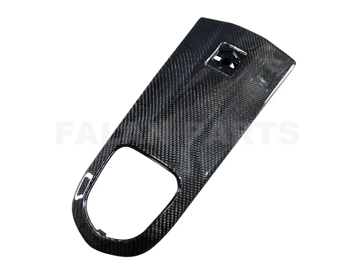 Carbon Fiber Horn Cover | Vespa Lx 50-150Cc 3V 1