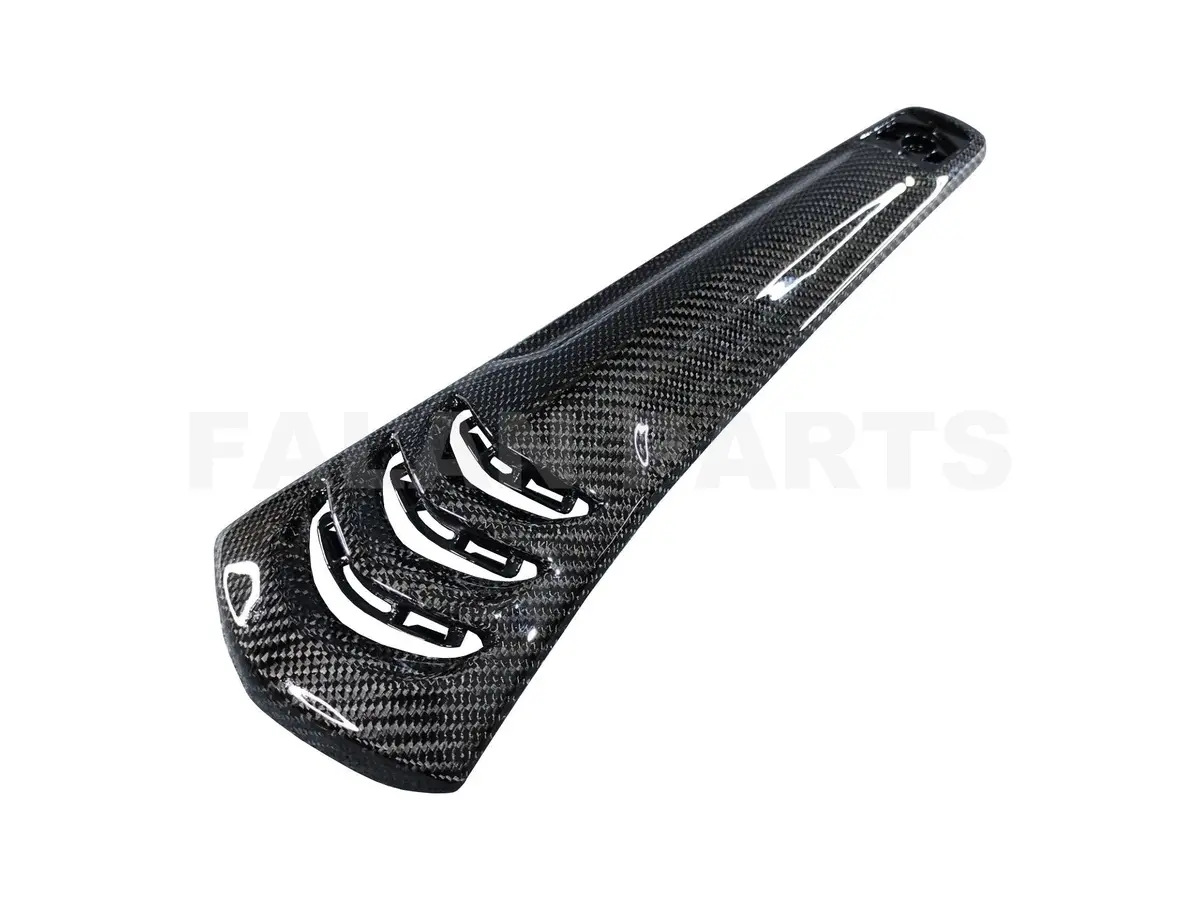 Carbon Fiber Horn Cover | Vespa Sprint / Primavera 50-150Cc ('13-) 1