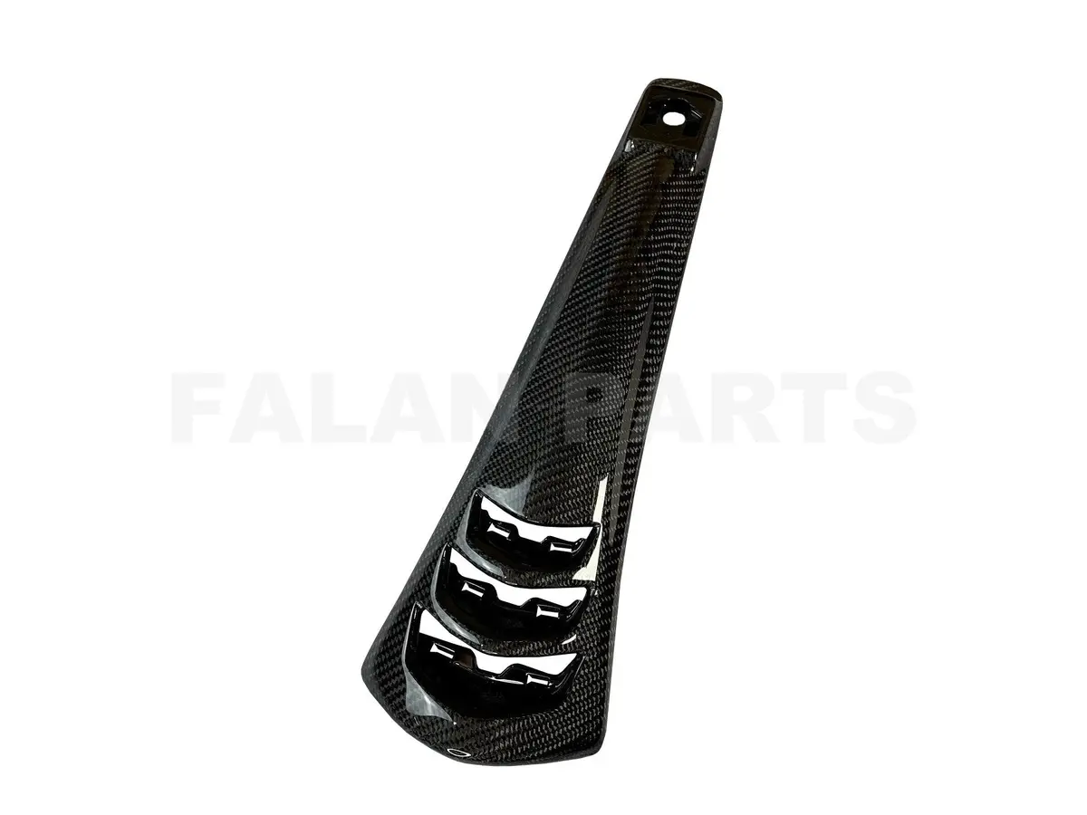 Carbon Fiber Horn Cover | Vespa Sprint / Primavera 50-150Cc ('18-) 1