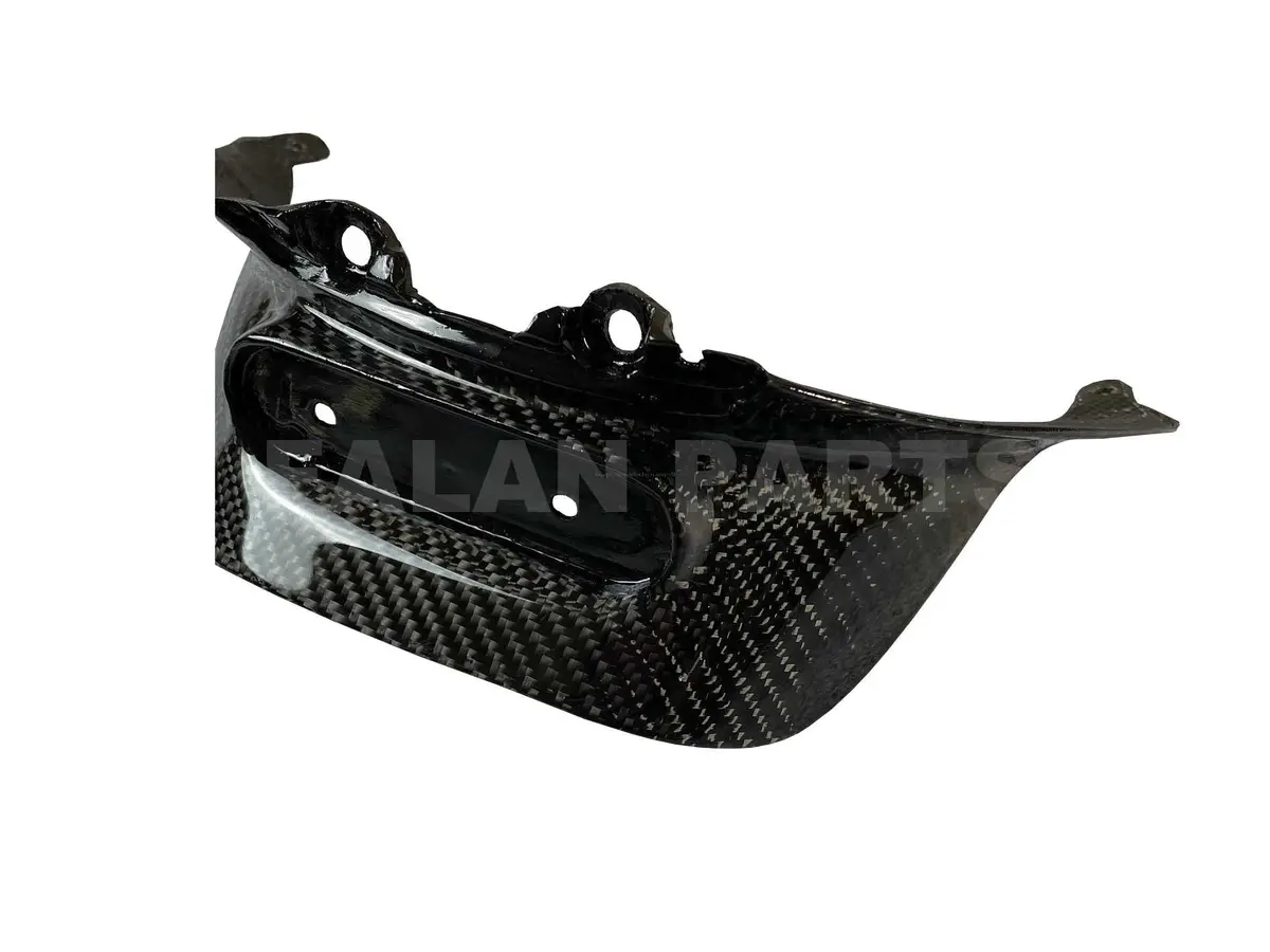Carbon Fiber Rear Fender Mini | Vespa Sprint/Primavera 50-150Cc 2