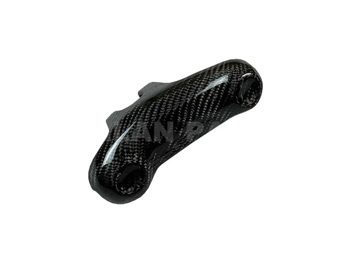 Carbon Fiber Suspension Arm Cover | Vespa Primavera/ Sprint /Gts ('14-'16) 1