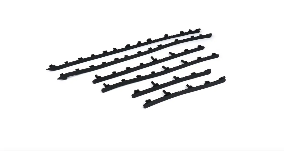Floorboard Strip Set Piaggio Black | Vespa Gts 125-300Cc 1