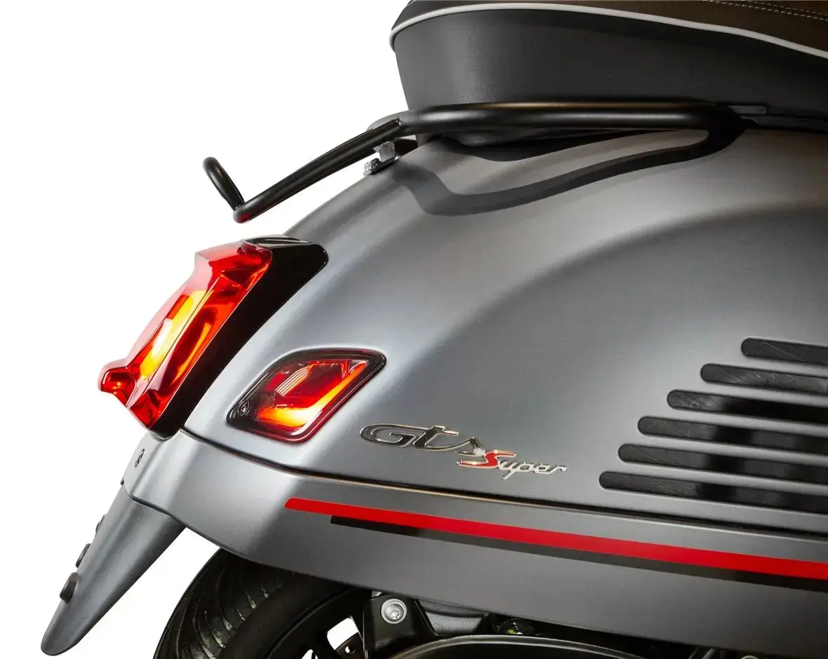 Frame Sip Rear Light Gloss/Matt Black | Vespa Gts/Gts Super Hpe 125/300 ('19-) 2