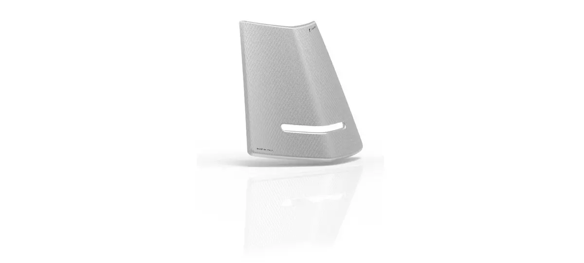 Horn Cover Inlay Rizoma | Vespa Primavera/ Sprint/ Elettrica 50-150Cc 1