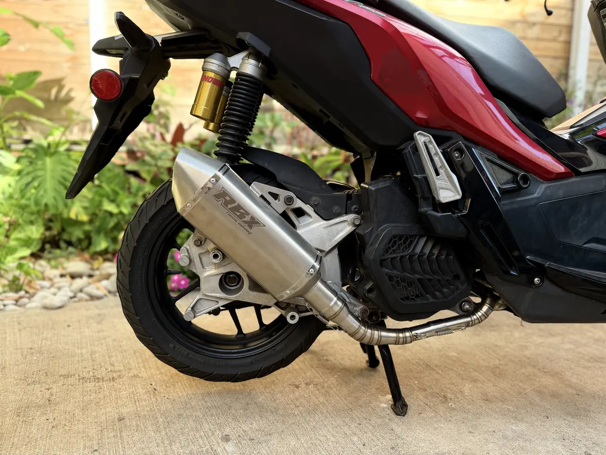 Adv150/160 Full Stainless Rbx Exhaust 1