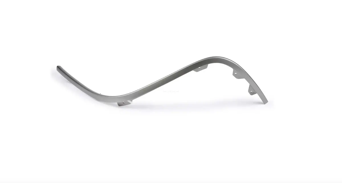 Leg Shield Beading Right Piaggio Silver Grey | Vespa Gts 125-300Cc 1