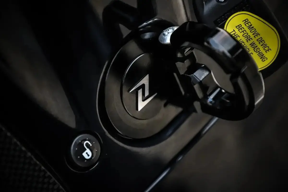 Luggage Hook Cnc Zelioni | Vespa S/Gts/Gts Super/ Gtv/Gt 60/Gt/Gt L 50-300Cc 2