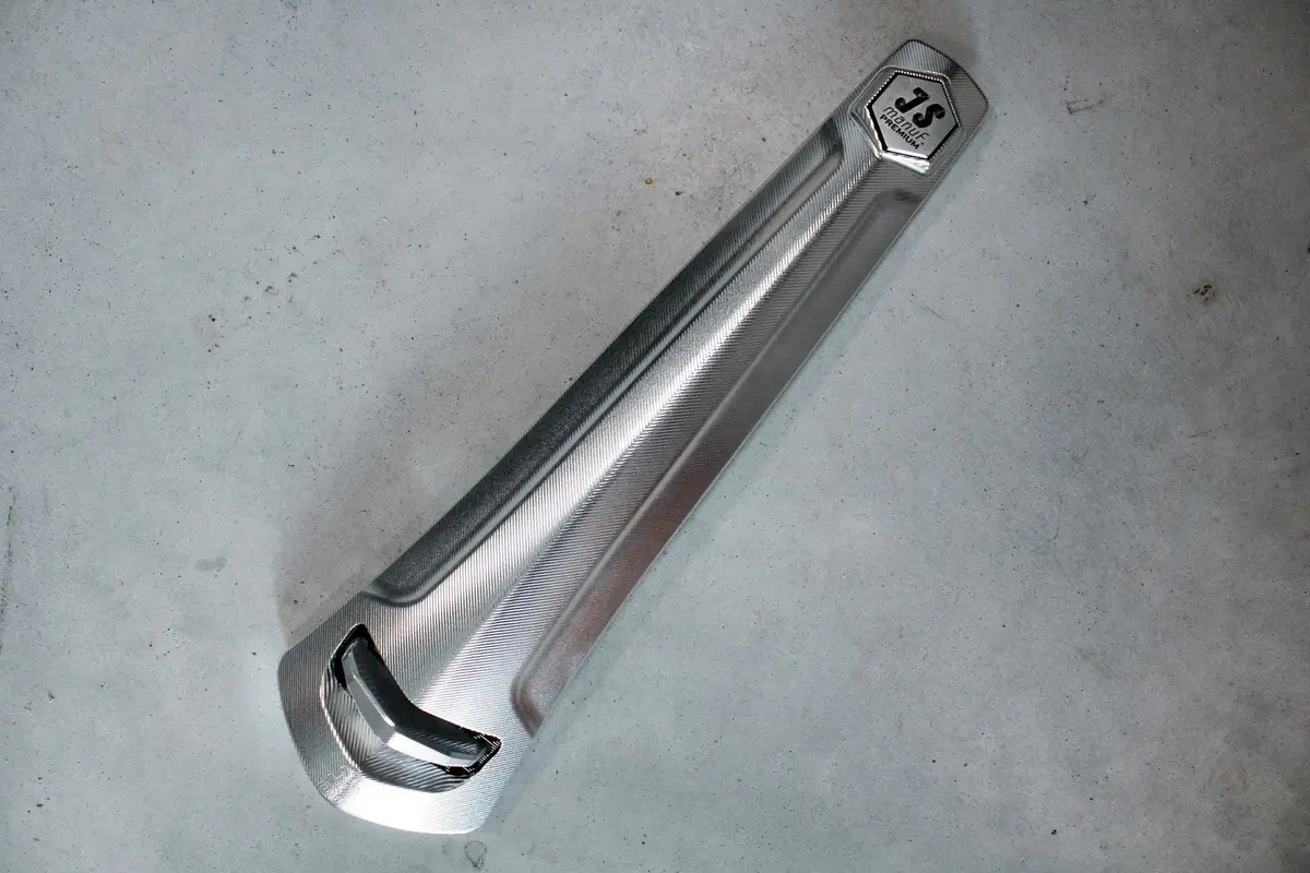 Cnc Horn Cover Js Manuf Silver | Vespa Sprint / Primavera 50-150Cc 1