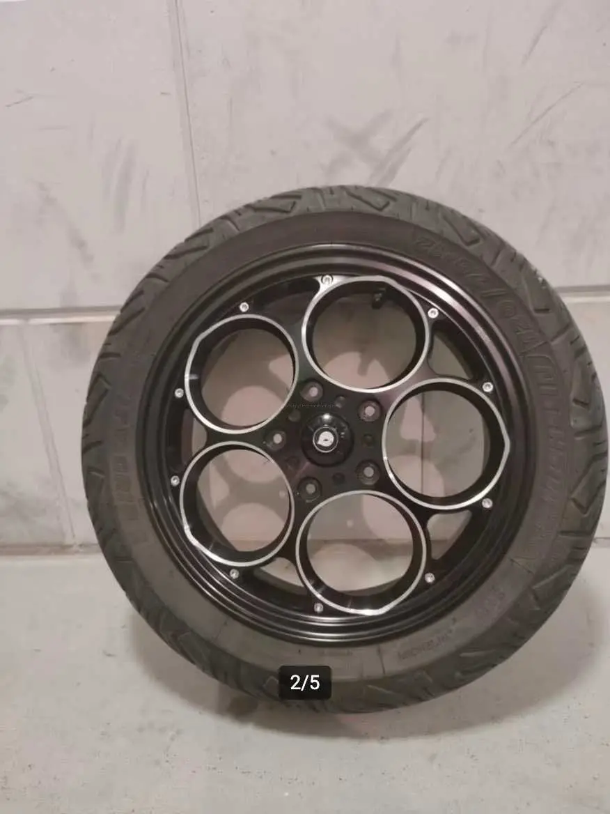 Rim Set Maru's Factory Black "Second Hand" | Vespa Gts/Gts Super/Gtv/Gt 60/Gt/Gt L 125-300Cc 2