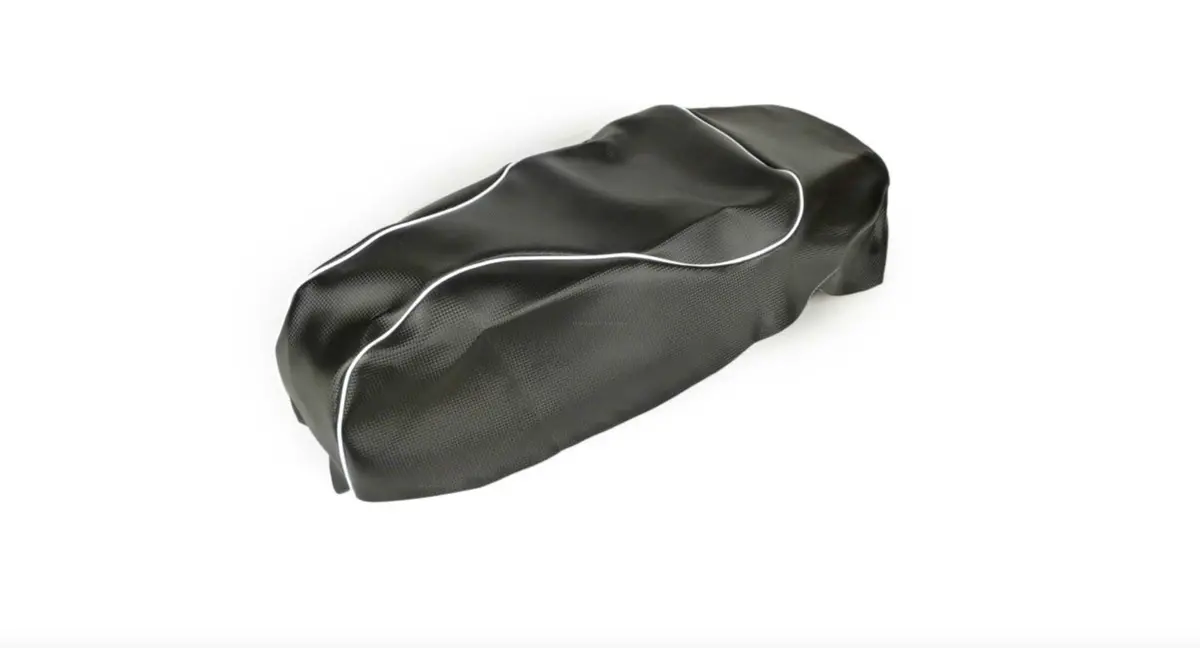 Seat Cover Xtreme Black Carbon Style | Vespa Gts/Gt/ Gtv 125-300Cc 1