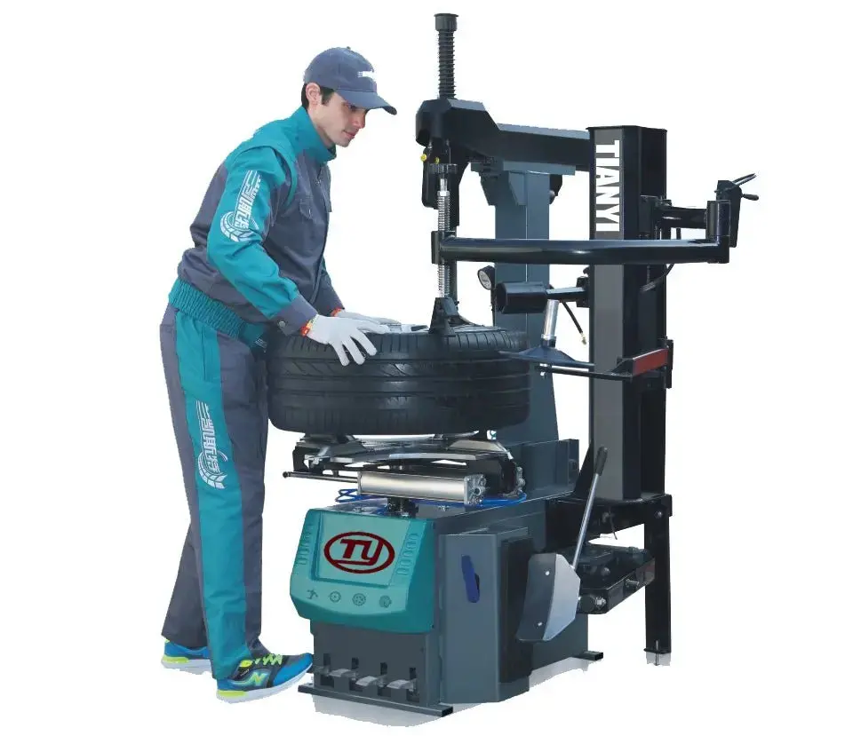 Tire Mounting Service - Vespa Piaggio 1