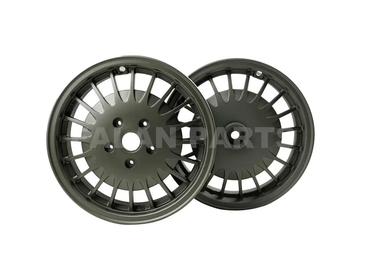Vrossi Zeus Rim Set Grey | Vespa Sprint/ Primavera 50-150Cc 1