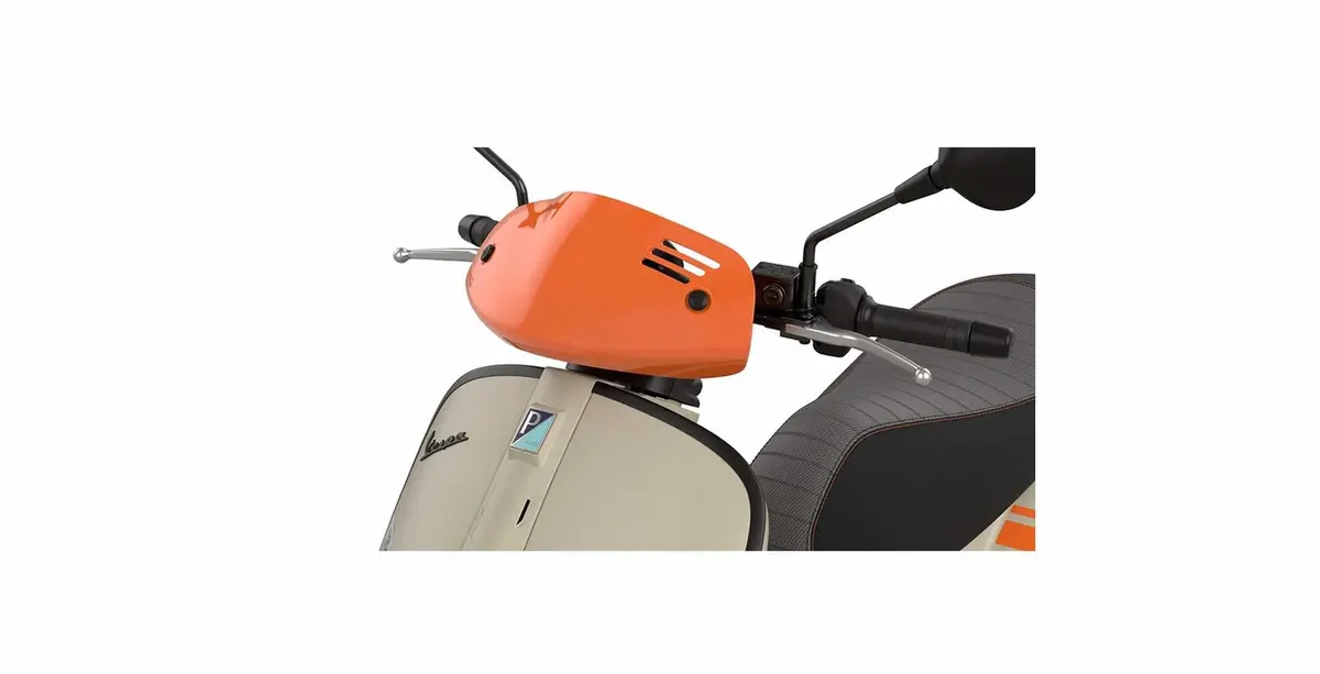 Windshield Piaggio Low Orange | Vespa Gtv 300Cc Rst (`23-) 1