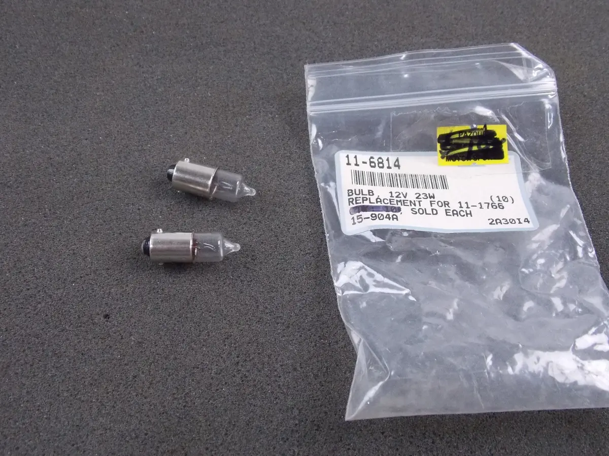2 Glass Bulb Light 12V / 23W 11-6814 Automotive Motorcycles Honda Yamaha Suzuki 1