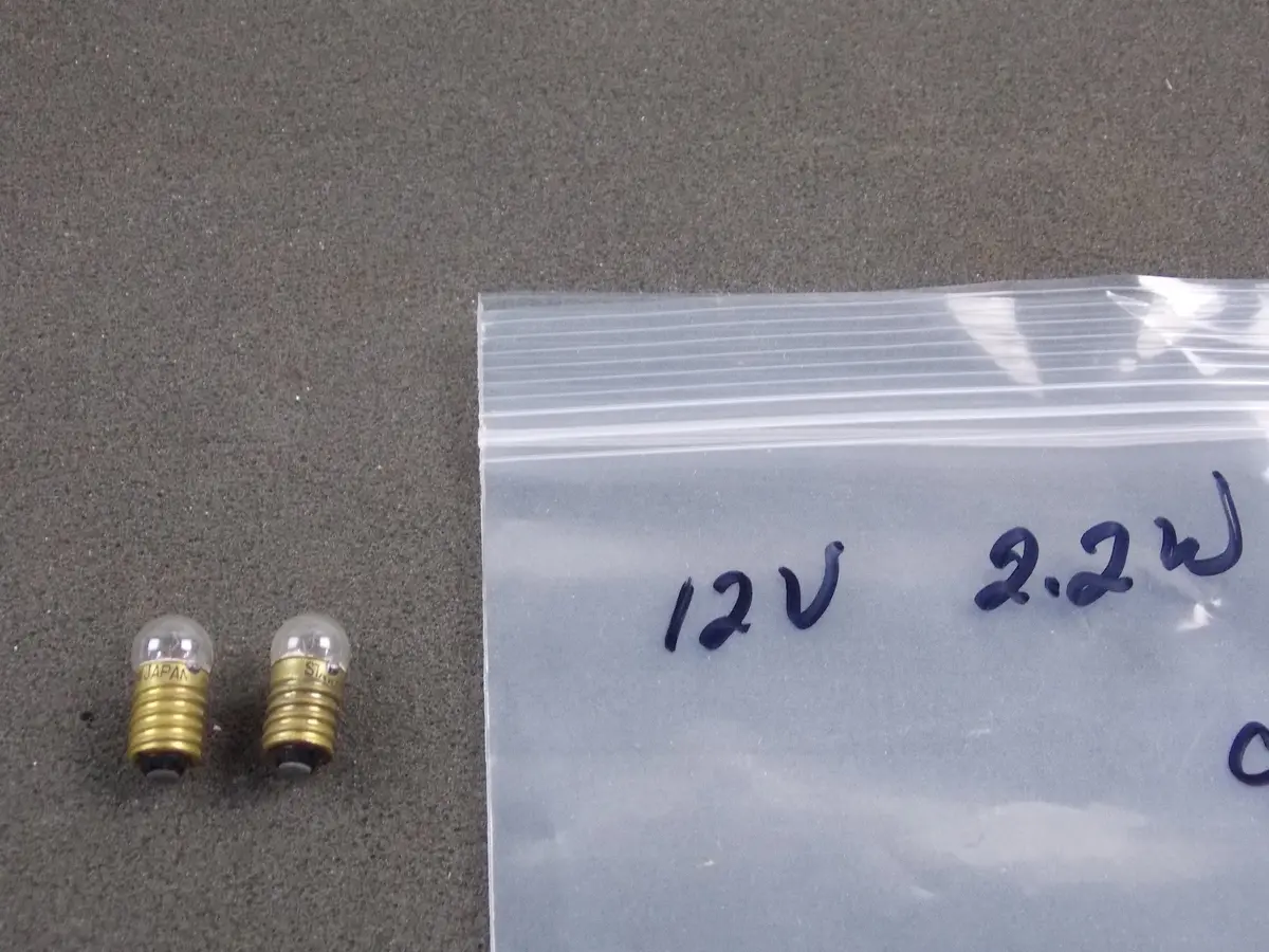 (3) Miniature Light Bulb Screw-In-Base 12V-2.2W Automotive Moltorcycles 1