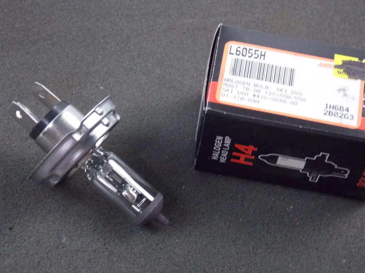 Solero Halogen H4 12V 60W-55W Ski Doo Most 1978-1996 410-5030-00 | 01-170-03H 1