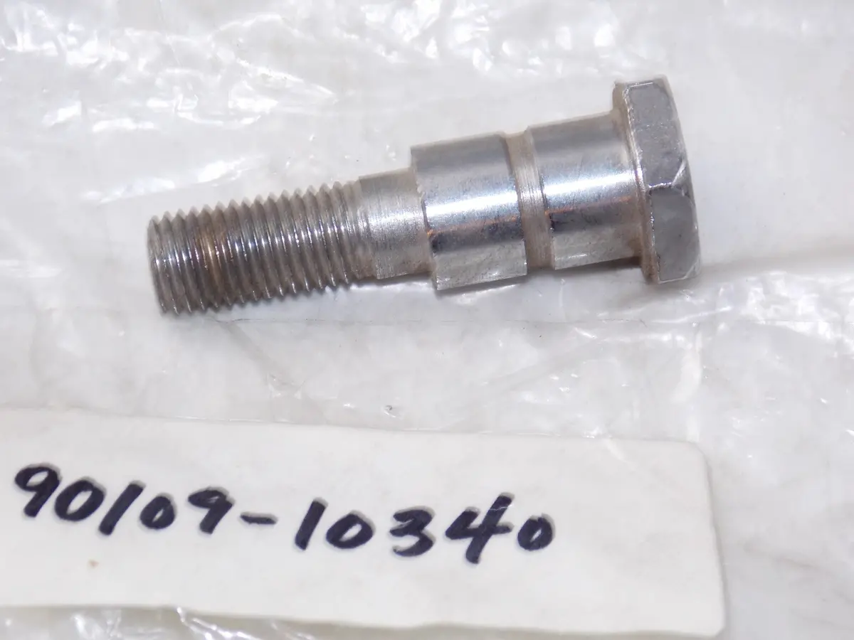 Nos Yamaha 1967-1970 Yds5 Ym2c Ds6c Ds6b Bolt 90109-10340 1