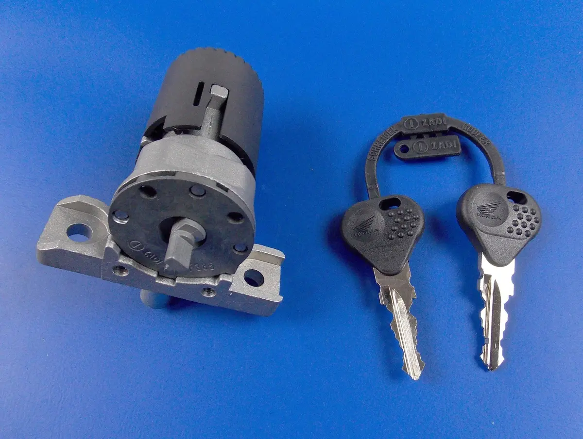 Oem Honda 2005 Ns 125 150 Combination Ignition Lock Switch + Key 35100-Kgf-900 2
