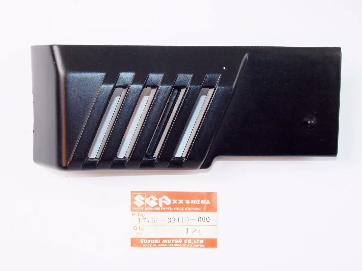 Nos Oem Suzuki Lh Radiator Cover 17760-33410-000 1