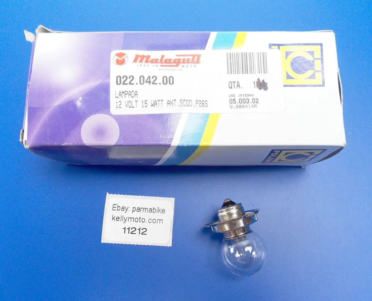 Oem Malaguti F10 Wap Kat Euro 2-2.3 Headlight Bulb 12V 15W Base P26s 022.042.00 1
