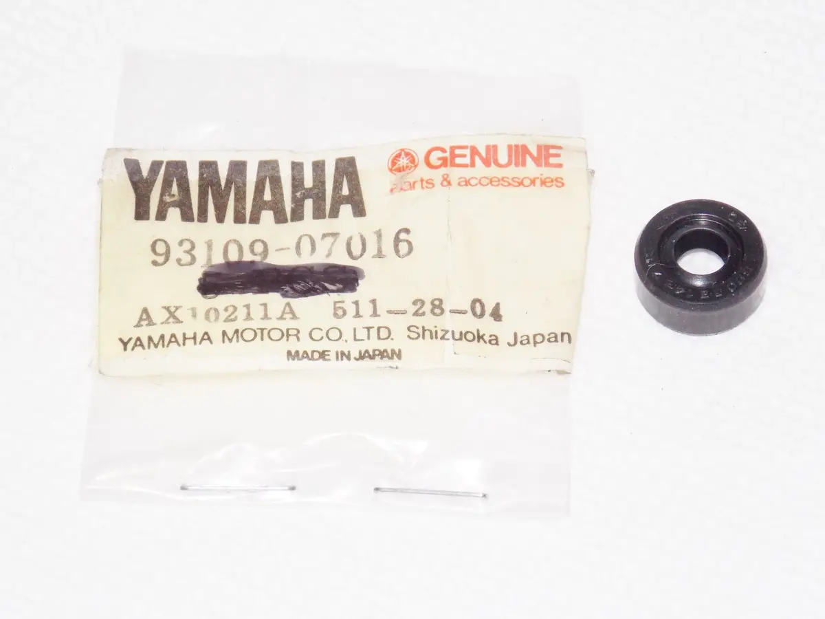 Nos Yamaha 1977-1980 Xs250 Xs360 Xs400 Drive Gear  Oil Seal,Sd-Type 93109-07016 1