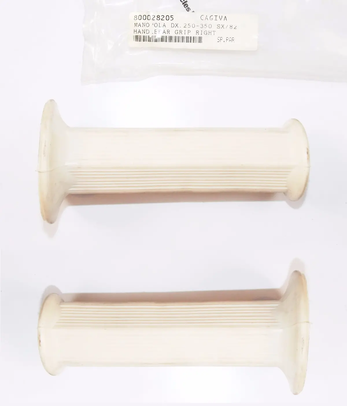 Nos Oem Cagiva 1982 250-350 Handlebar Lh Rh White Grips 800028205 1