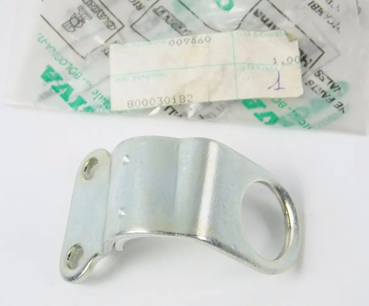 Oem Cagiva 84 Aletta Electra 78/83 Sst 125 Aletta/Low Rider Rh U-Bolt 800030182 1