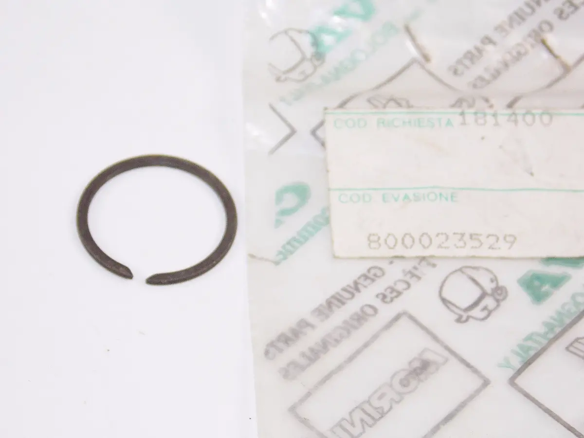 Nos Oem Cagiva 1980-1982 Sst 250 Gear Box Spring Ring 800023529 1