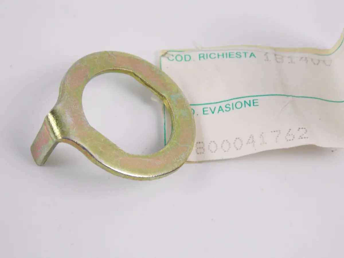 Nos Oem Cagiva 1984 Aletta Electra Gas Tank Guard Cover Plate 800041762 1