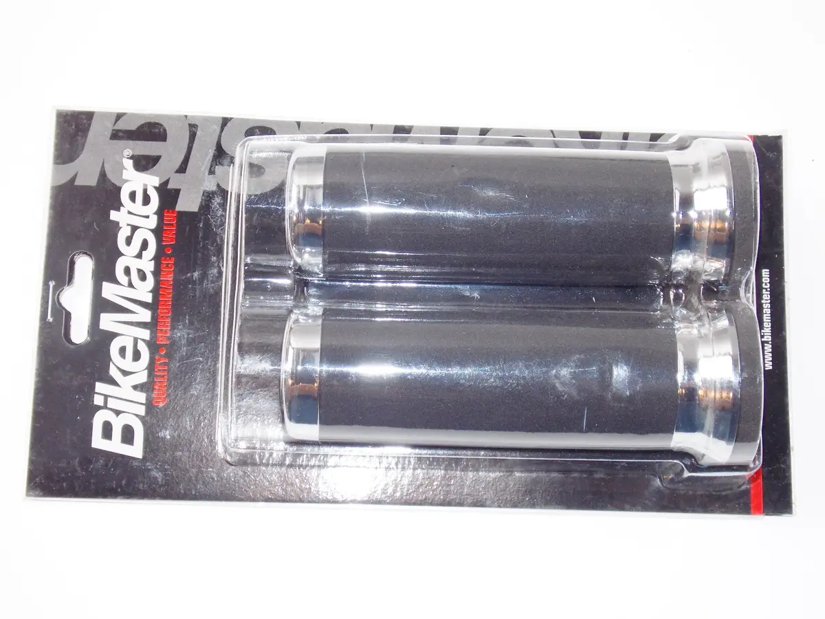 Bikemaster Black Touring Chrome Base & End Cap Grips 140Mm # 17-0580 1
