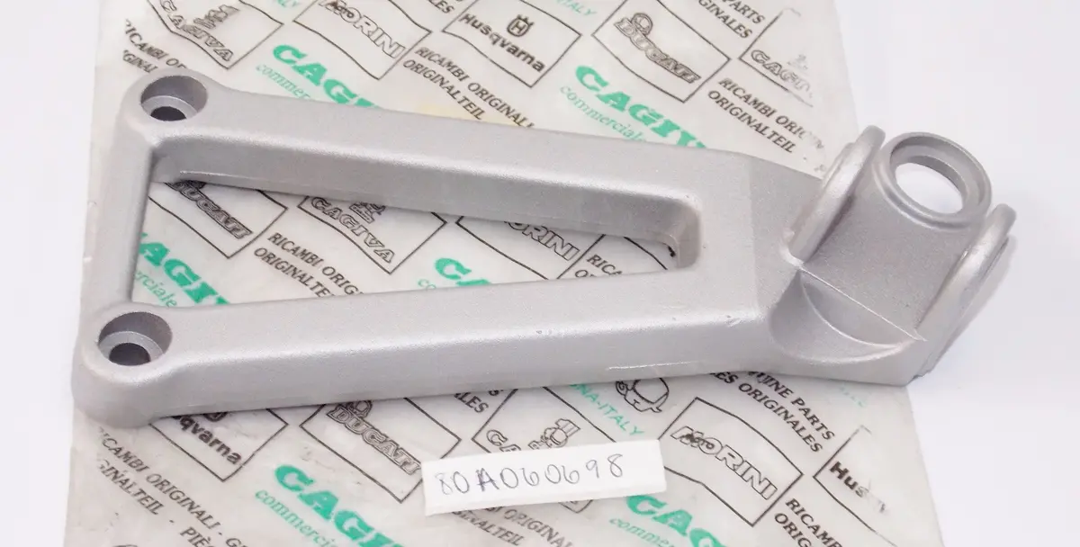 Nos Oem Cagiva 89-92 Mito 2 / Racing Wmx 240-250 Rh Passenger Footrest 80A060698 1