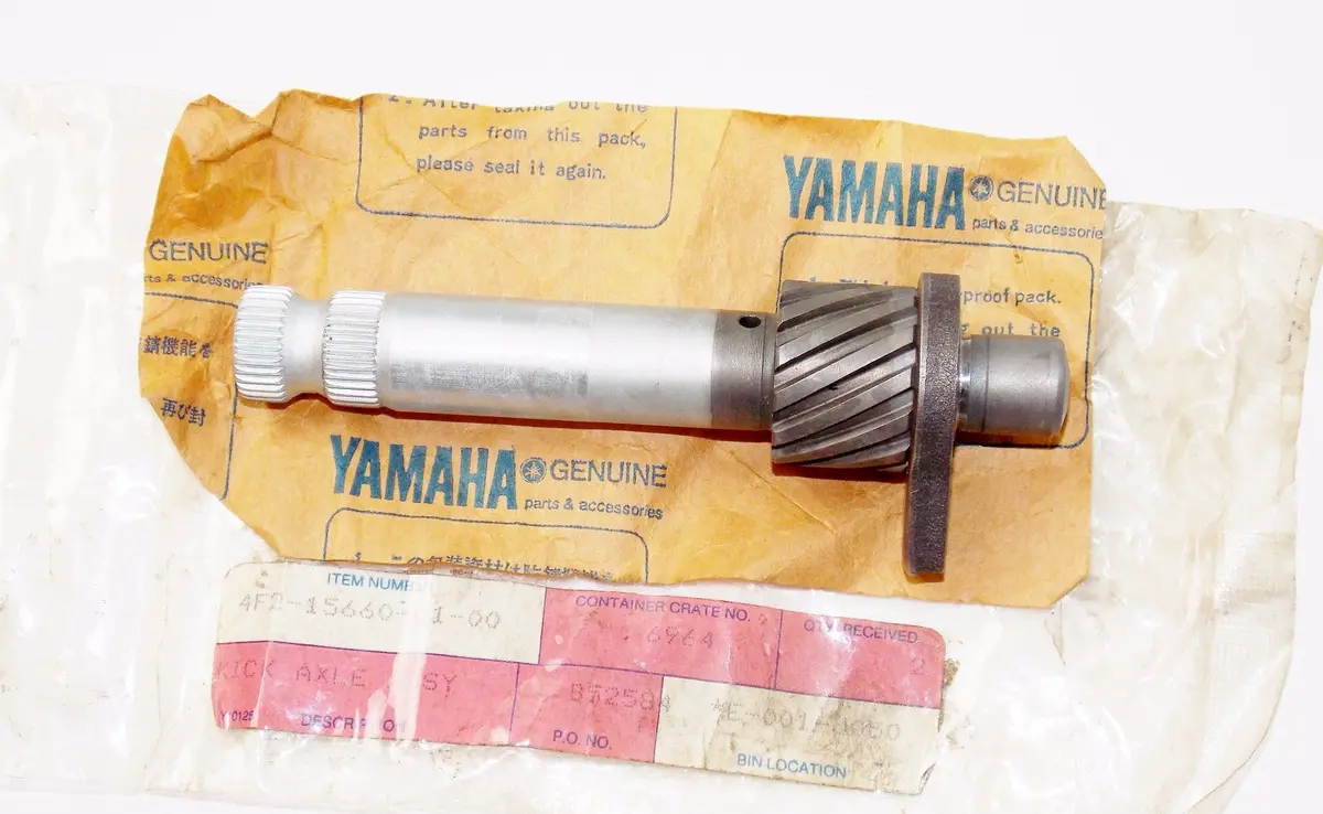 Nos Oem Yamaha 90-98 Rt180a/B/D/E/G/H/J/K Kick Axle Assy # 4F2-15660-01 1